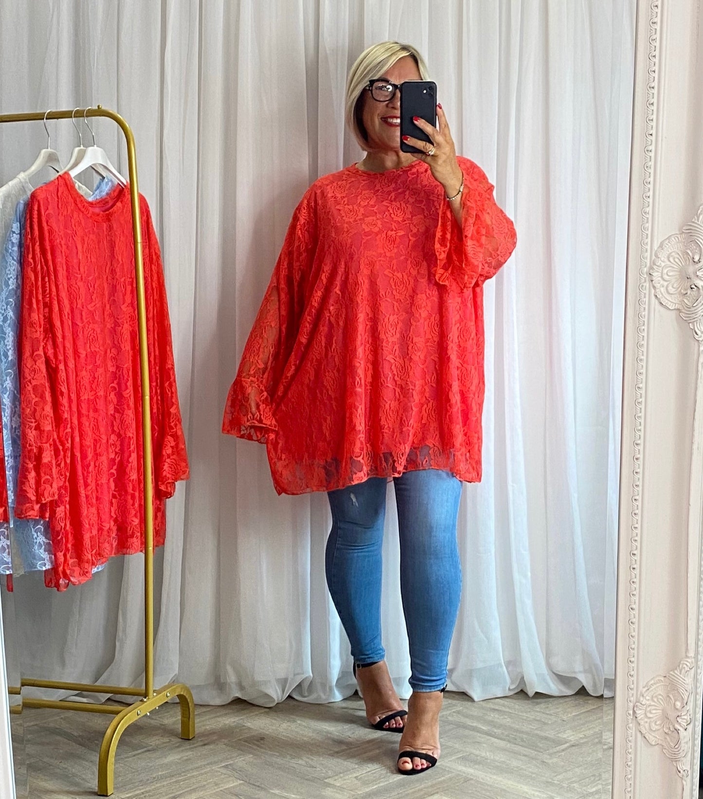 It’s A Statement Fluted Sleeve Tunic Top